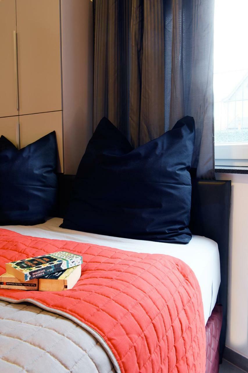 Haus Gronau Apartment Bergisch Gladbach Luaran gambar