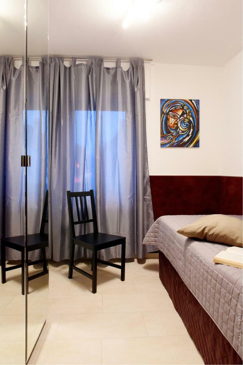 Haus Gronau Apartment Bergisch Gladbach Luaran gambar